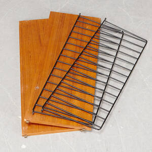 Nils  Kajsa Strinning, hylla, teak 