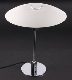 Poul Henningsen. PH 43 bordlampe 