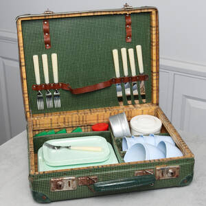 PICKNICKSET, 1900-talets mitt