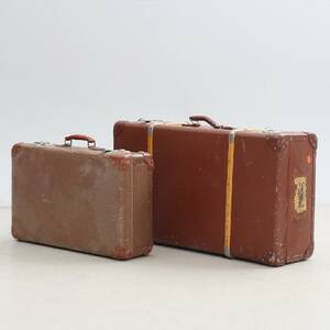RESEVÄSKOR. Retro, två stycken.