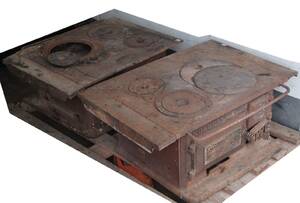 Vedspisar 2st, Husqvarna, 1800-tal