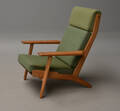 Hans J. Wegner højrygget lænestol i eg, model GE-290A