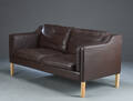 Hurup Møbelfabrik. To pers sofa, model Manhattan Denne vare er sat til omsalg under nyt varenummer 4635662