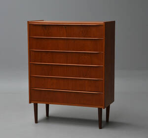Dansk møbelproducent kommode i teak
