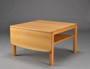Haslev møbler. Sofabord af bøg