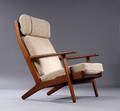 Hans J. Wegner. Højrygget lænestol, GE-290A