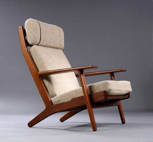 Hans J. Wegner. Højrygget lænestol, GE-290A