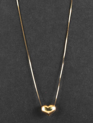 Necklace with heart motive in 14k