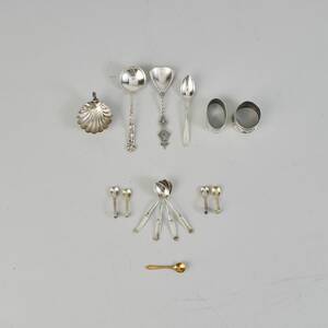 Parti silverföremål