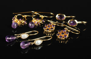 Samling øreringe af forgyldt sterlingsølv med ametyst 4 par Denne vare er sat til omsalg under nyt varenummer 4449464
