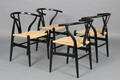 Hans J. Wegner. Sæt på fire Y- stole, model CH-24. 4