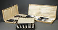 Samling knive med skaft af perlemor 48