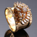 Ring i guld 18 kt. med diamanter