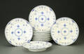 Royal Copenhagen. Musselmalet, halvblonde riflet, 12 tallerkener nr. 572 11 