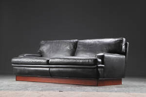 Arne Norell. To½- pers. sofa, læder, model Mexico