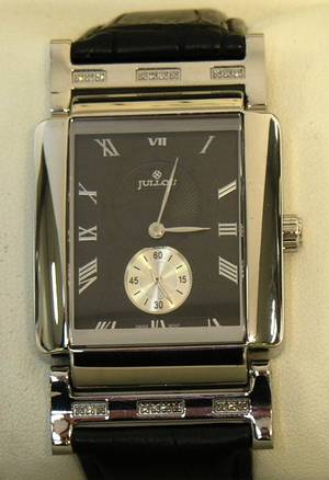 JULLOU. Dansk design. Armbåndsur.