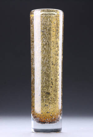 Cylinderformet vase af glas, sign.