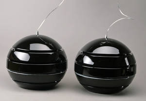 Manhattan pendler, sortlakeret aluminium 2