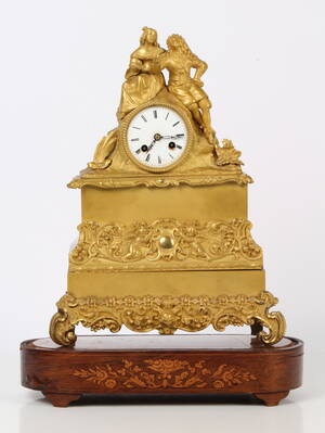 Fransk kaminur i bronze.