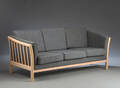 Dansk møbelproducent. Tre-pers. sofa. 