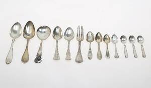 SILVER, lot med skedar, 18900-tal, olika mönster. Vikt cirka 465 gram