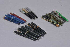 Samling fyldepenne m.m. bl.a. Mont Blanc, Parker m.m. 24