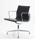 Charles  Ray Eames. Armstol, model EA 108, Vitra
