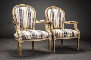 Par armstole af forgyldt træ, Louis XVI form 2