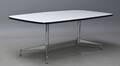 Charles Eames. Bord, Segmented table. Boatshape L. 213 cm 