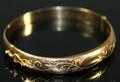 Armring 18K guld, vikt ca 11 gr Denna vara har satts till omförsäljning under nytt varunummer4248471