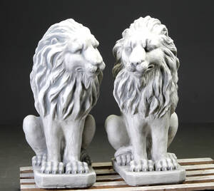 Sæt kolossal løver, støbt stenmateriale 2