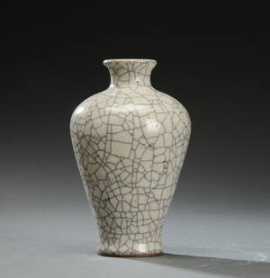 Kinesisk vase af porcelæn, 1900-tallet
