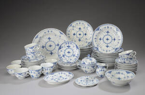 Royal Copenhagen. Samling Musselmalet halvblonde 59 