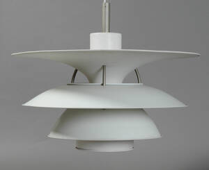 Pendel, Louis Poulsen, stor Charlottenborg af Poul Henningsen, 65 cm 