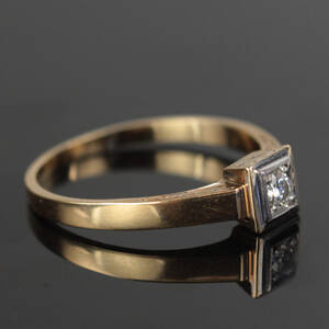 Solitairering i 14 kt. guld