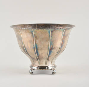 GAB, skål på fot i silver, 1928