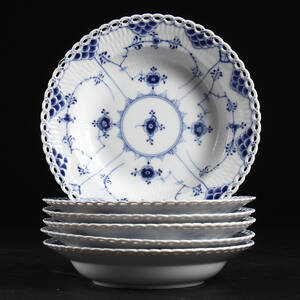 Royal Copenhagen, helblonde Musselmalet 6
