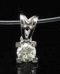 Pendant 18kt set with a brilliant cut diamond 0.20ct This lot has been put up for resale under the new lot no. 4396372