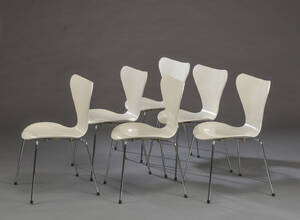  Arne Jacobsen. Seks Syverstole model 3107, hvid 6