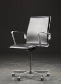 Arne Jacobsen. Oxford kontorstol, sort læder 