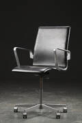 Arne Jacobsen. Oxford kontorstol, sort læder 