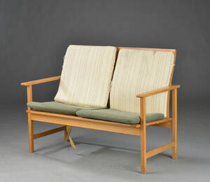 Børge Mogensen. To-pers. sofa af egetræ, model 2259 