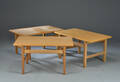 Hans J. Wegner for Getama. Sofaborde af eg 3