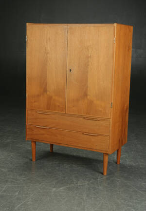 Skab af teaktræ, Dansk møbelproducent 1960erne