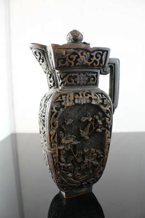 Chinesische Lackkanne mit Deckel