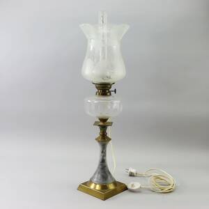 Bordsfotogenlampa