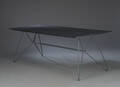 Havebord model Sketch med underdel af metal.