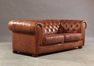 Chesterfield, Tre-pers. sofa