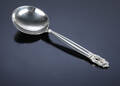 Georg Jensen. Konge serveringsske af sterlingsølv