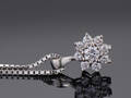Brillantvedhæng, ca 0.55 ct med halskæde af 14 kt hvidguld
